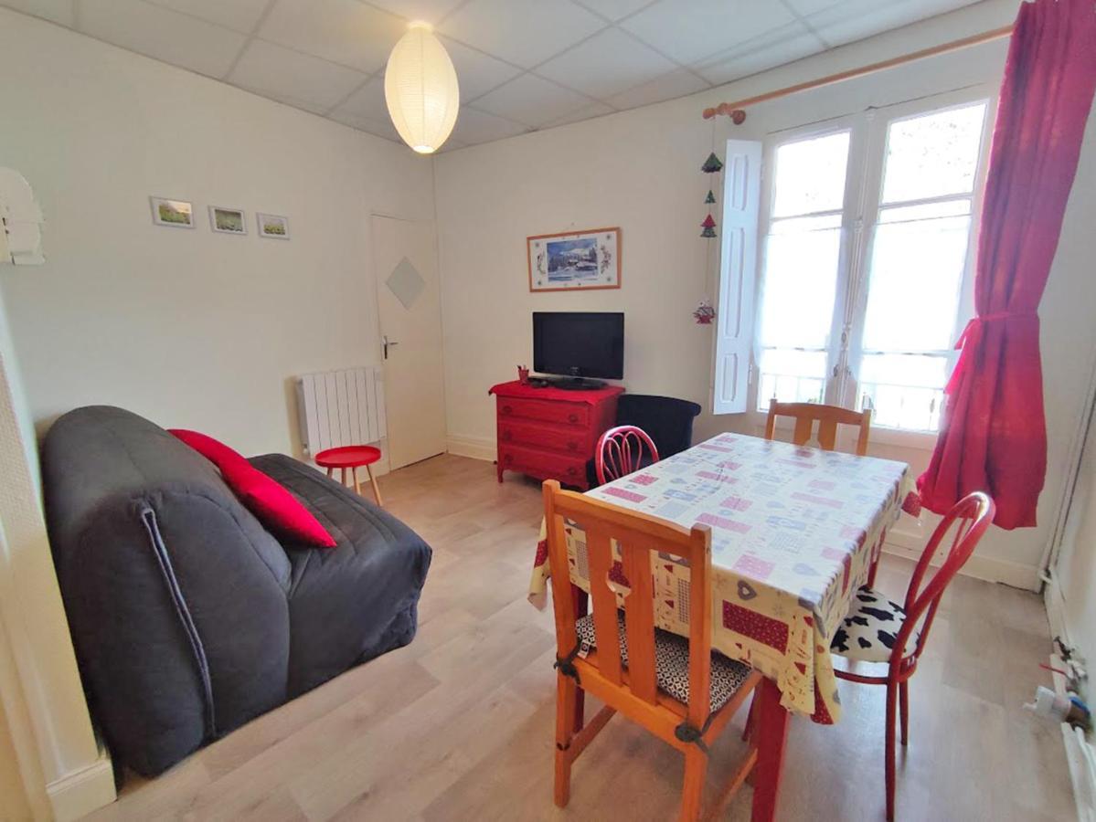 Les 3 Renards, T2 Bis, Parking, Centre Luchon, Casier A Skis, 4 Personnes Bagneres-de-Luchon Exterior foto